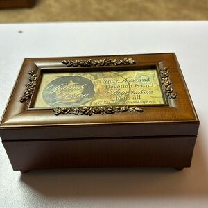Vintage jewelry box